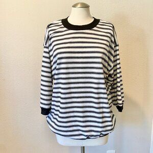 Teddi of California Vintage 1980s Black & White Stripe Knit Top Blouse‎ XL